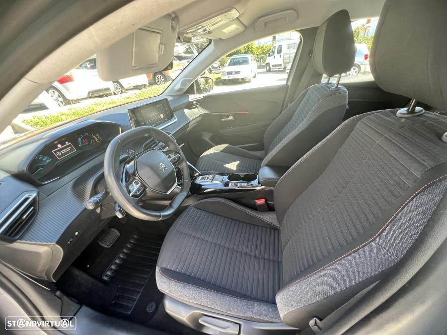 Peugeot e-208 50 kWh Active Pack - 16