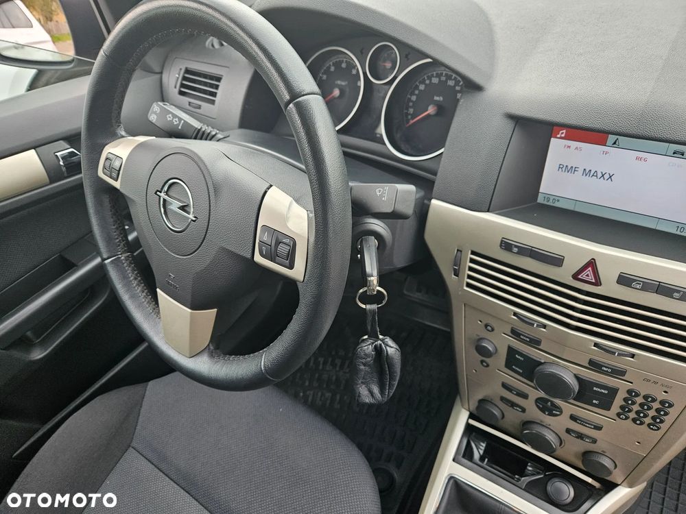 Opel Astra 1.6 Catch me - 13