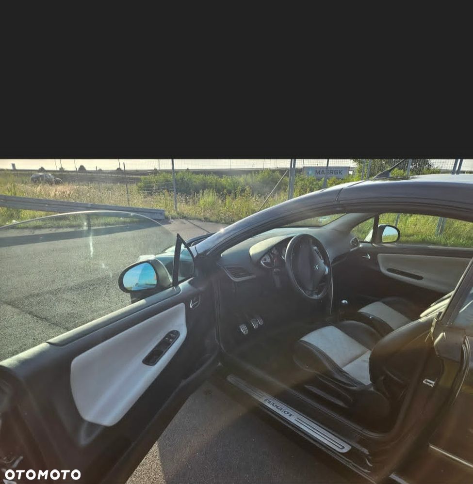 Peugeot 207 CC 120 VTi RC-Line - 12