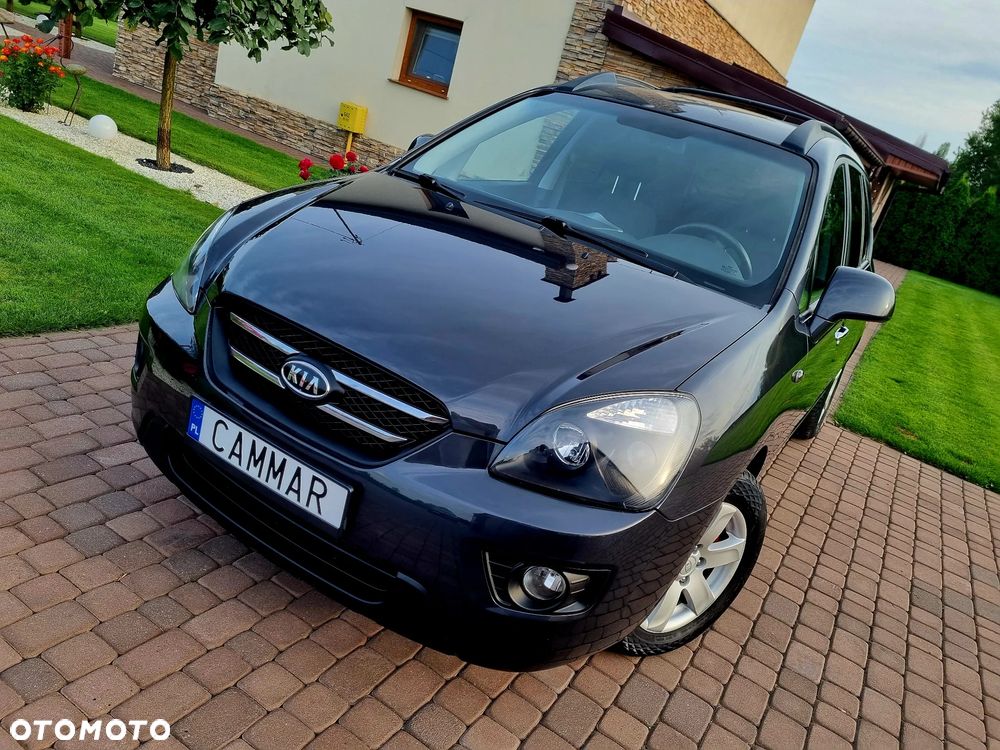 Kia Carens 2.0 EX - 1