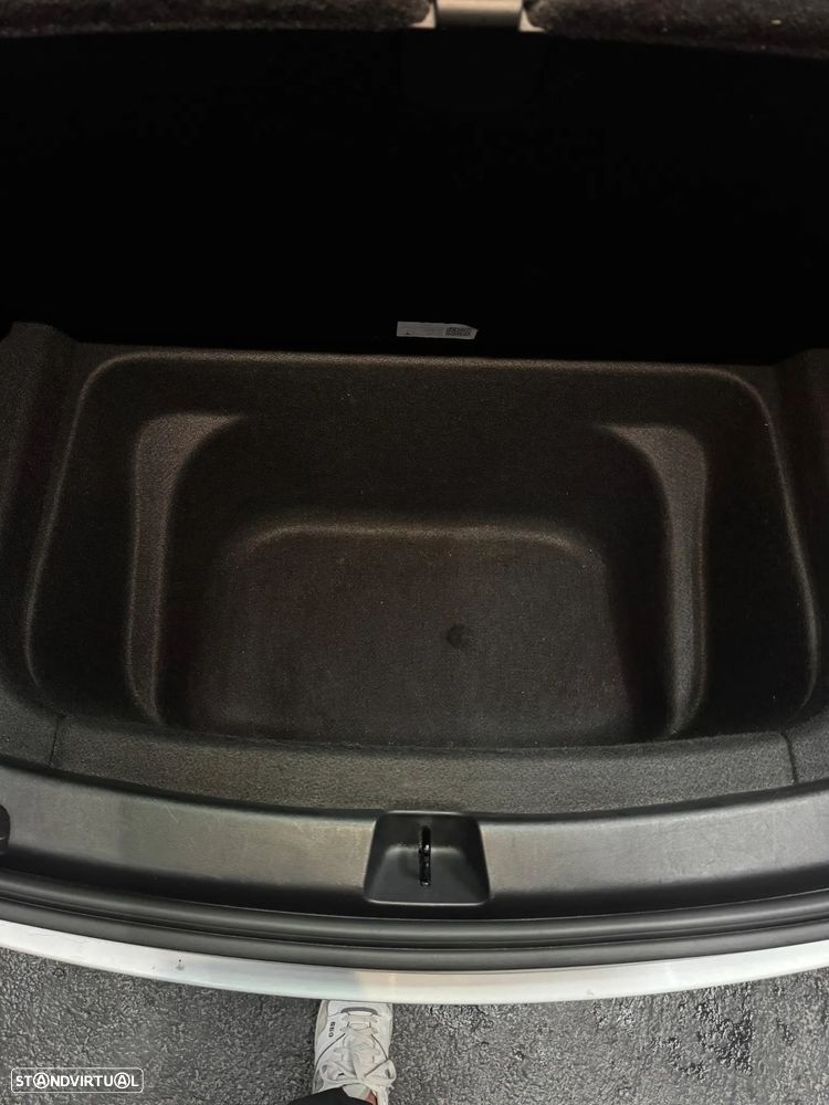 Tesla Model Y Performance Tração Integral - 7
