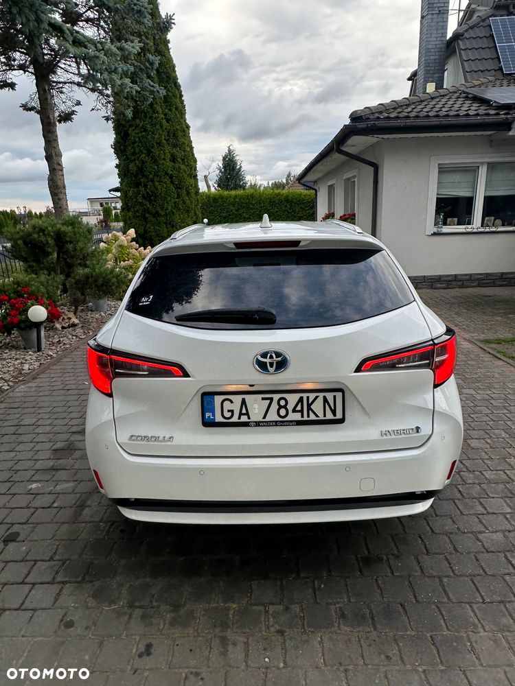 Toyota Corolla 1.8 Hybrid Executive - 5