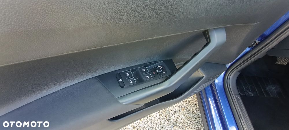 Volkswagen Polo 1.0 TSI OPF DSG R-Line - 19