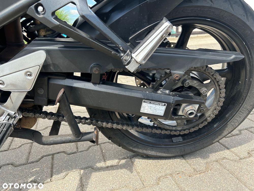 Yamaha FZ6 - 9