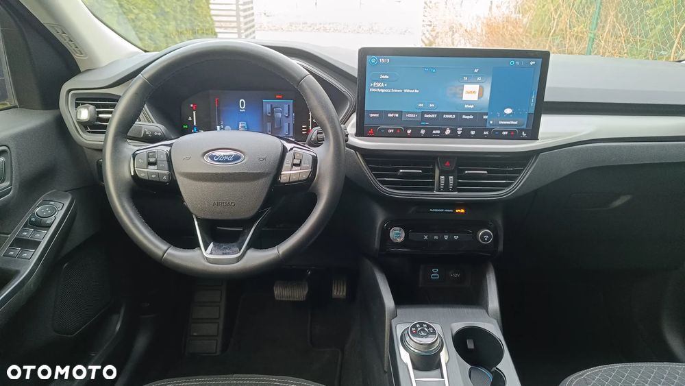 Ford Kuga - 11