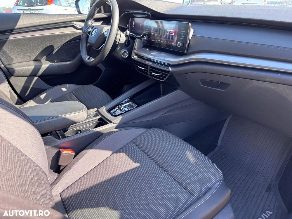 Skoda Octavia 2.0 TDI DSG Ambition - 8