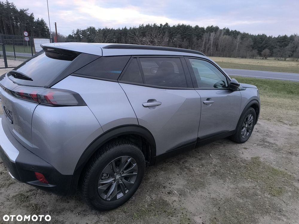 Peugeot 2008 1.2 Pure Tech GPF Style S&S - 20