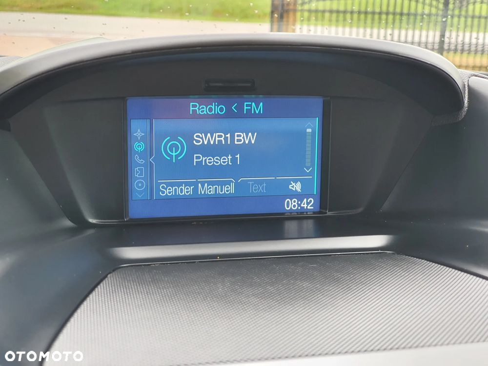 Ford Kuga 2.0 TDCi 4x4 SYNC - 33