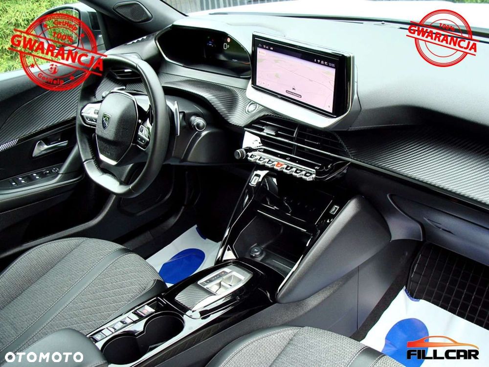 Peugeot 2008 PureTech 130 Allure S&S EAT8 - 11