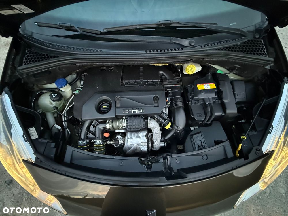 Citroën DS3 1.6 e-HDi SportChic - 20
