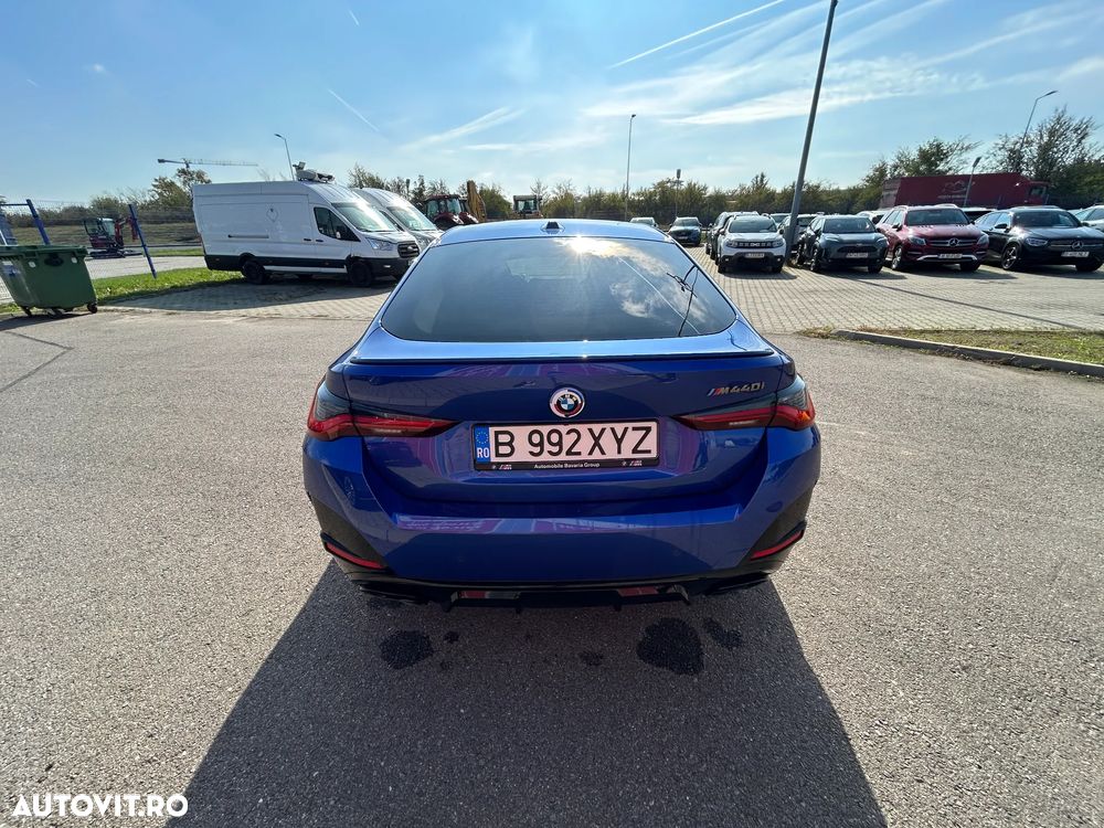 BMW M4 M440i xDrive AT MHEV - 4