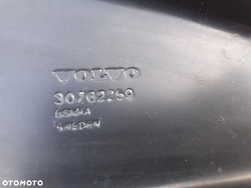 Pas przedni okular wzmocnienie Volvo XC60 13-17r - 8