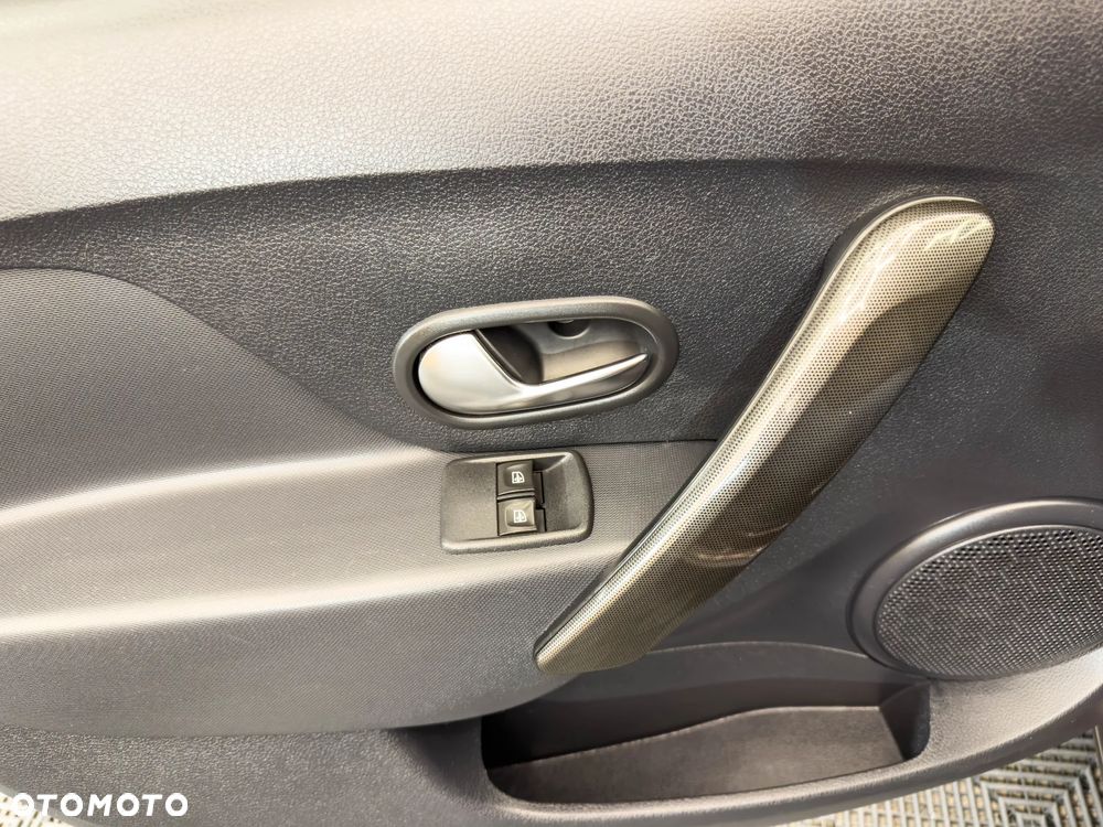 Dacia Sandero 0.9 TCe Laureate - 20