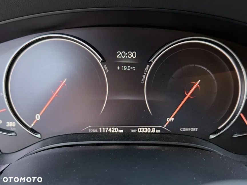BMW Seria 5 530i xDrive M Sport sport - 24
