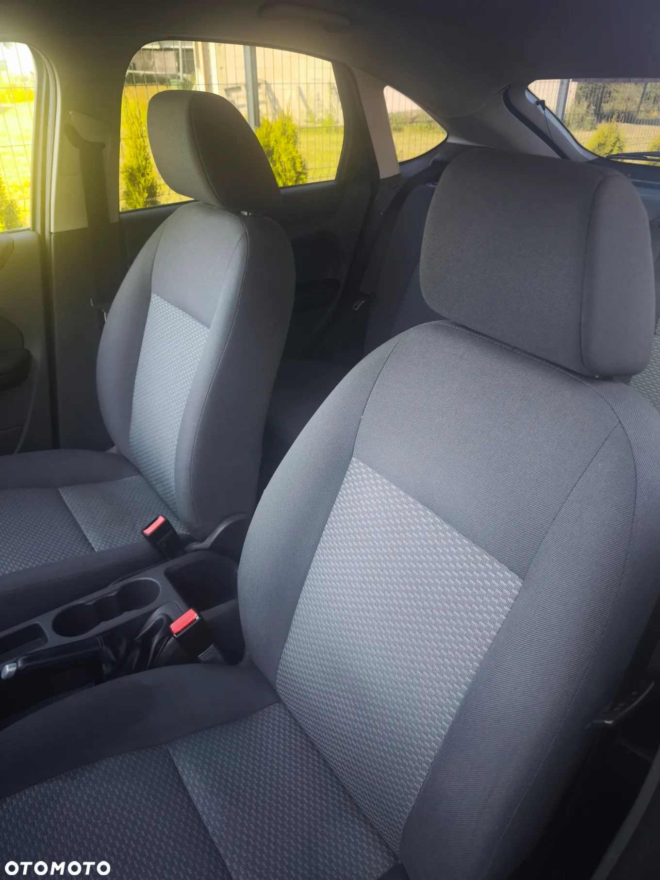 Ford Focus 1.4 FX / Amber X - 11
