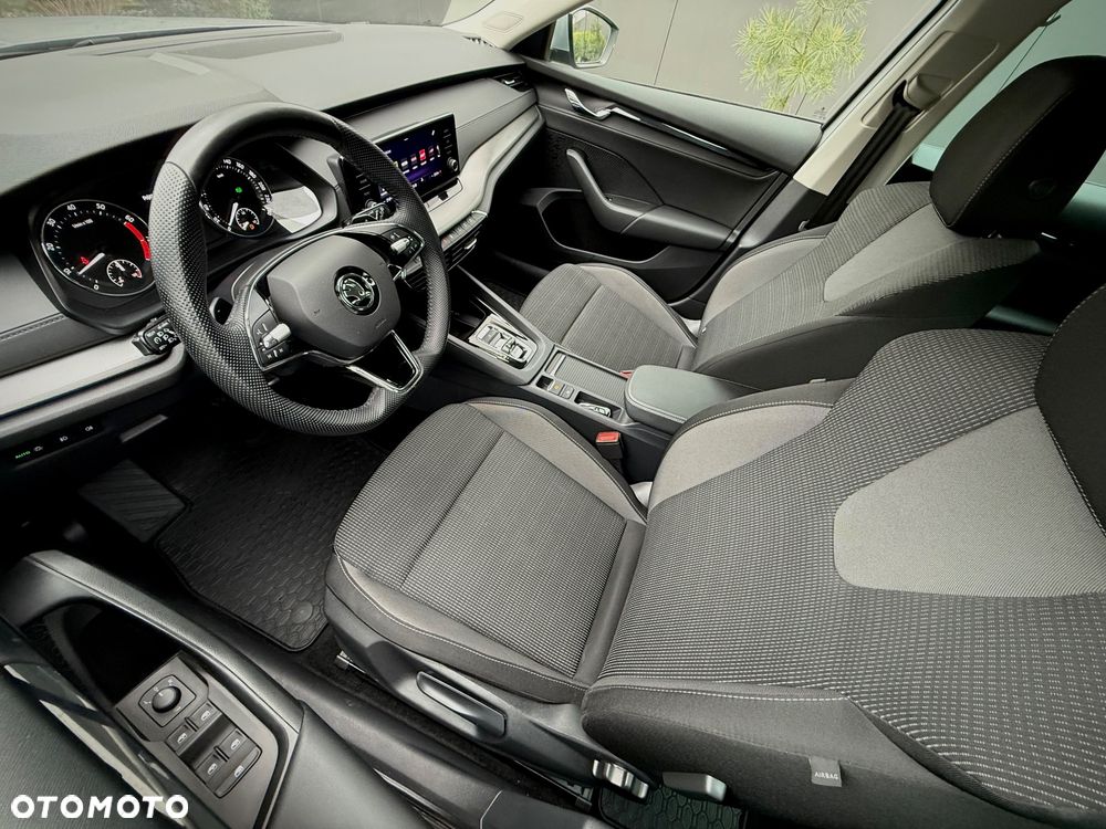 Skoda Octavia 1.5 TSI e-Tec Ambition DSG - 5