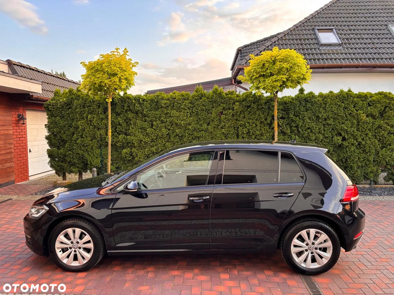 Volkswagen Golf VII 1.6 TDI BMT Comfortline - 2
