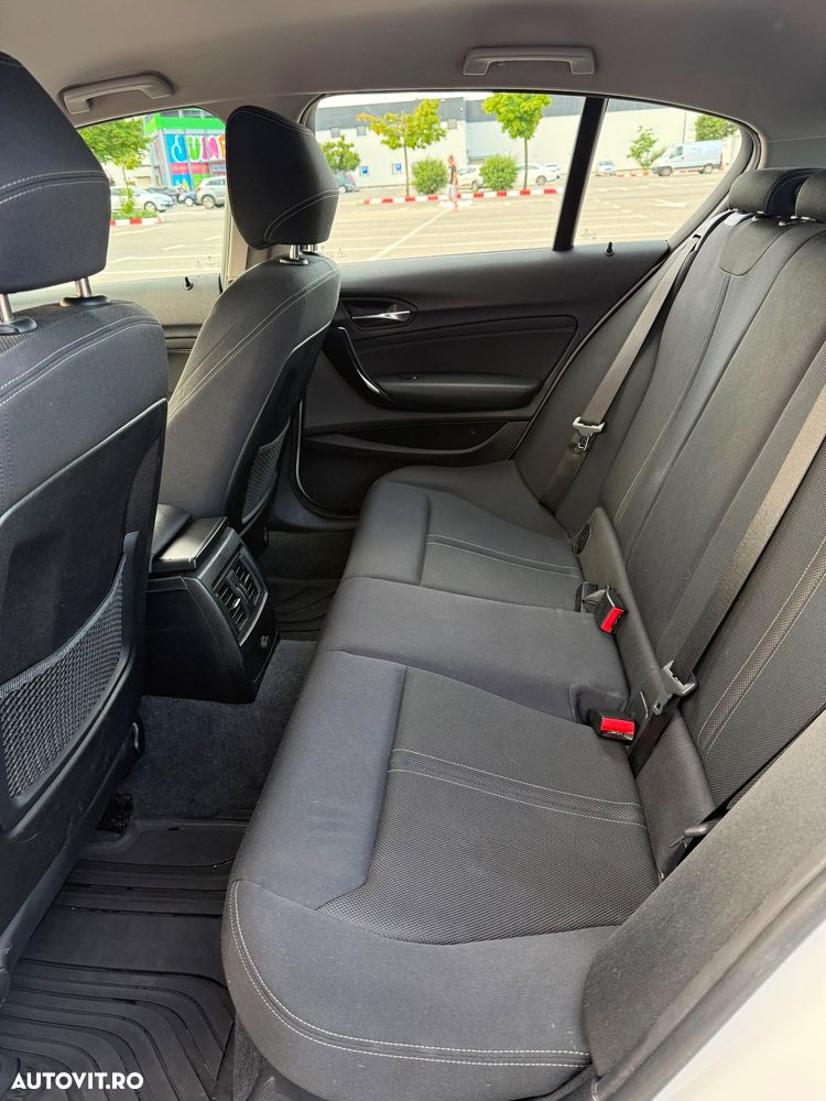 BMW Seria 1 118i Aut. Sport Line - 11