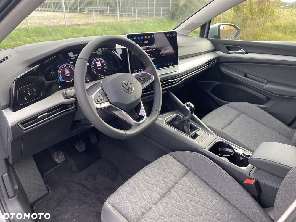 Volkswagen Golf - 9