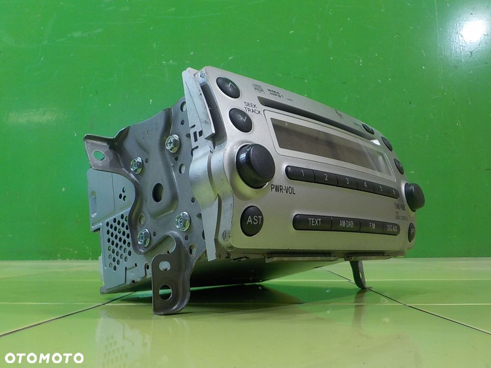 TOYOTA URBAN CRUISER 1.3 VVTI 09r 5D radio CD 86120-52580 - 2