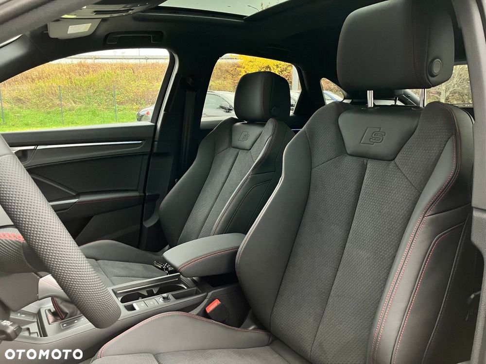 Audi Q3 Sportback - 29