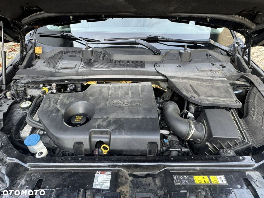 Land Rover Discovery Sport 2.0 D180 R-Dynamic HSE - 29