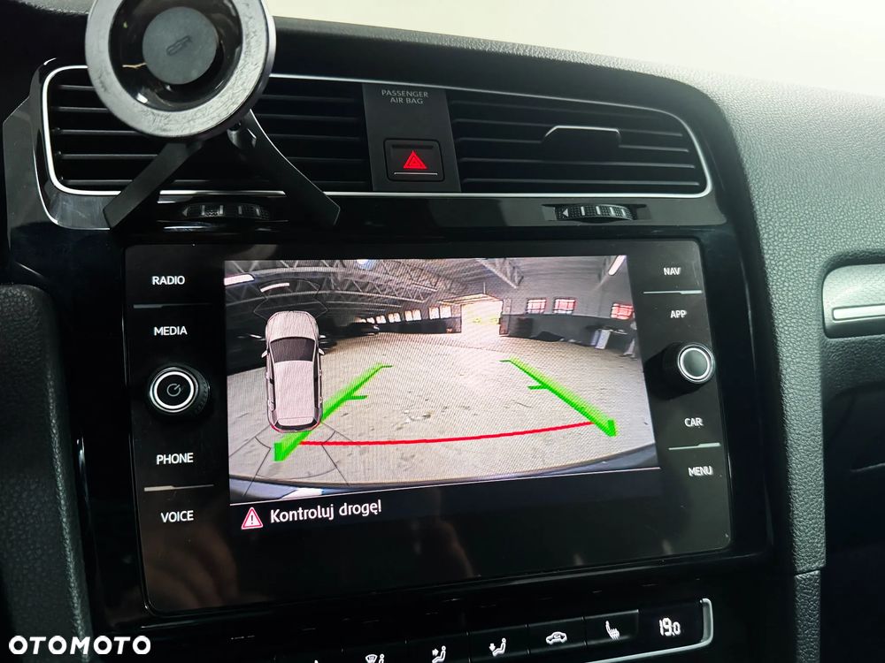 Volkswagen Golf GTI (BlueMotion Technology) DSG - 24
