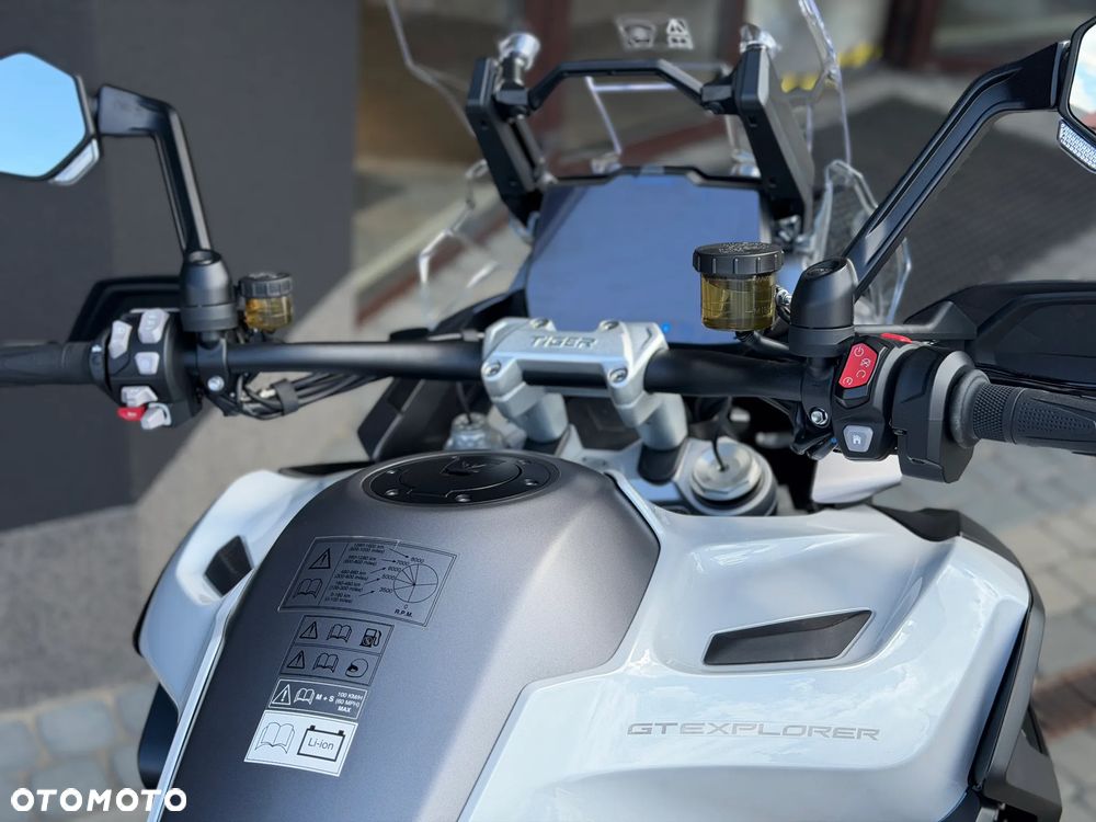 Triumph Tiger - 13