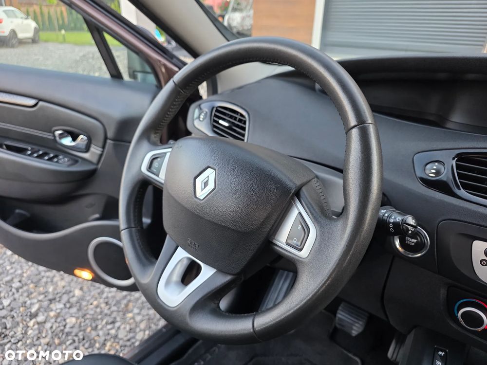 Renault Grand Scenic 1.6 16V 110 Dynamique - 26