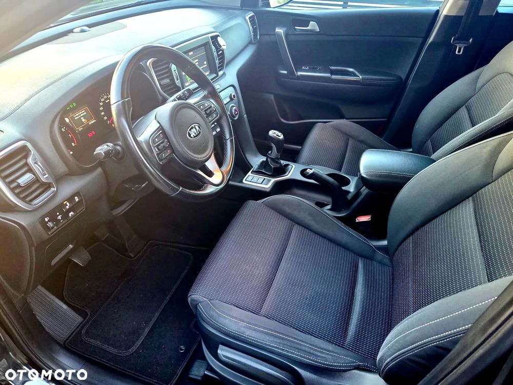 Kia Sportage 1.6 GDI 2WD Vision - 17