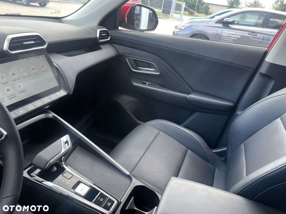 MG ZS 1.5 HEV+ Exclusive - 14