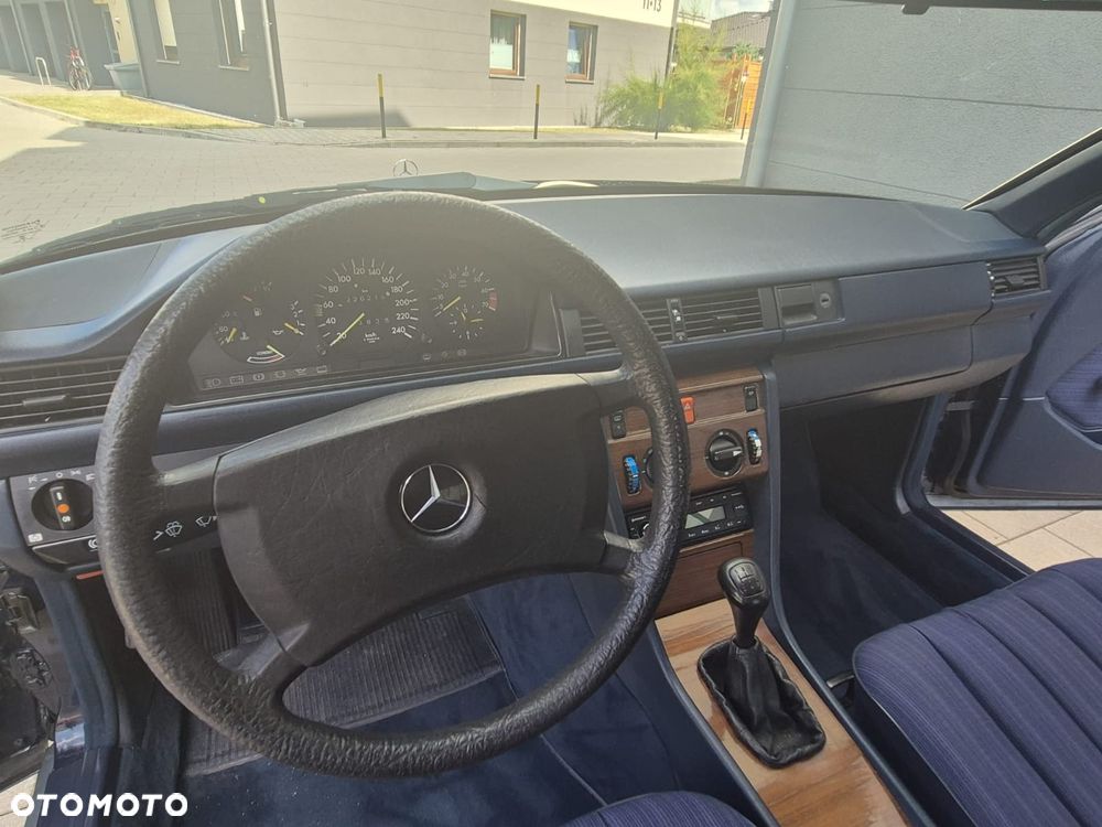 Mercedes-Benz W124 (1984-1993) - 5