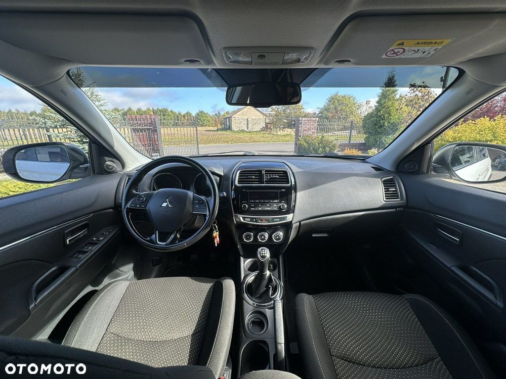 Mitsubishi ASX - 14
