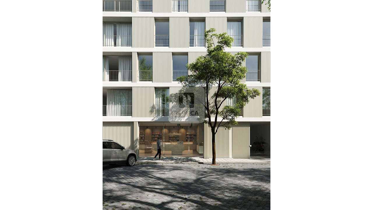 Loja Comercial com Espaço Exterior no Sul 560 — Matosinhos Sul - Grande imagem: 3/4