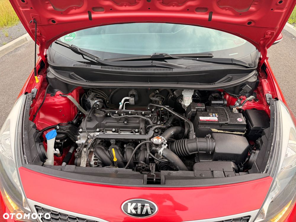 Kia Rio 1.2 L - 27