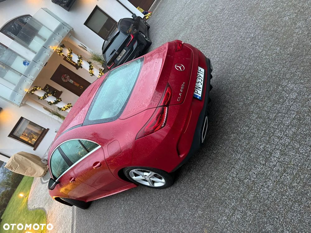 Mercedes-Benz CLA 200 7G-DCT Edition 2022 - 5