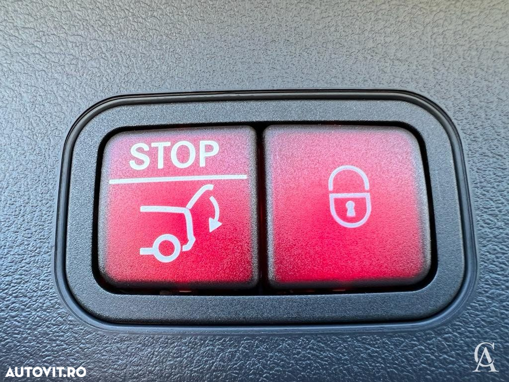 Mercedes-Benz EQB 300 4MATIC - 5