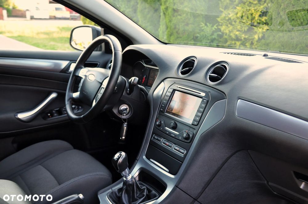 Ford Mondeo 2.0 TDCi Viva Titanium - 18
