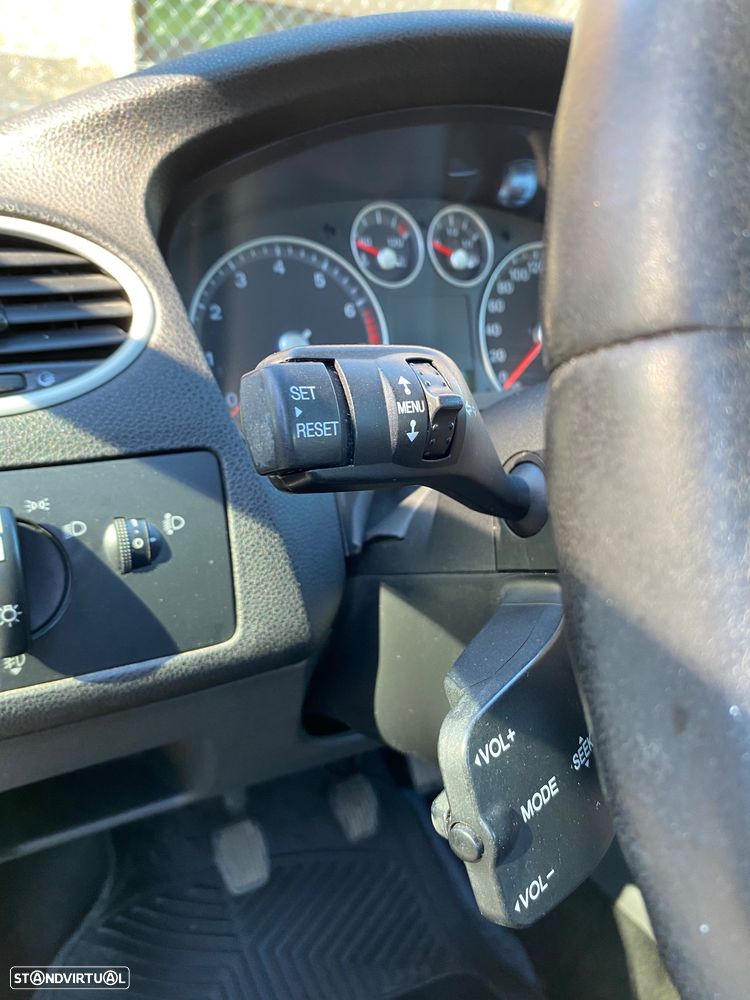 Ford Focus SW 1.4 Trend - 11