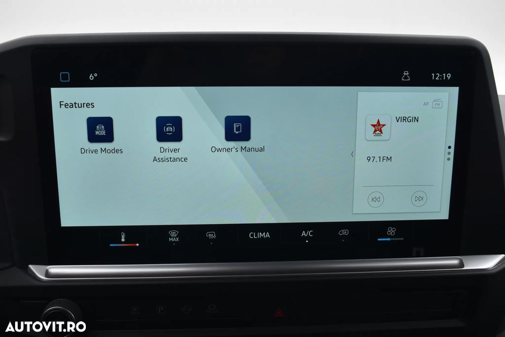 Volkswagen Transporter - 22