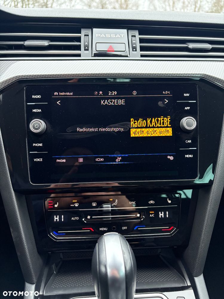 Volkswagen Passat 2.0 TDI 4Mot Elegance DSG - 30