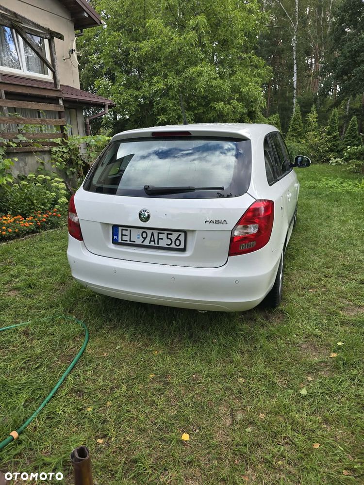 Skoda Fabia 1.6 TDI DPF Ambition - 9