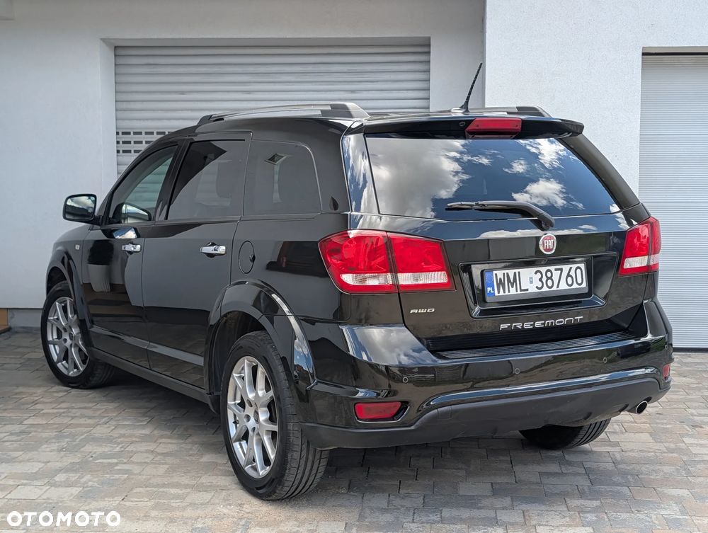 Fiat Freemont 2.0 Multijet 16V DPF Automatik Allrad Black Code - 4