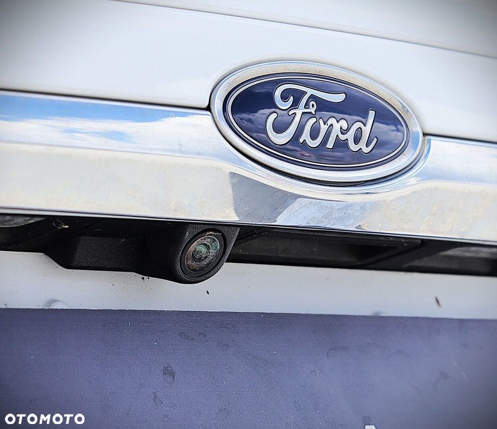 Ford Mondeo - 9