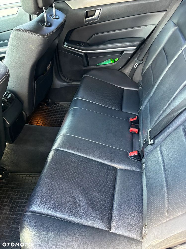 Mercedes-Benz Klasa E 200 T CDI 7G-TRONIC - 10