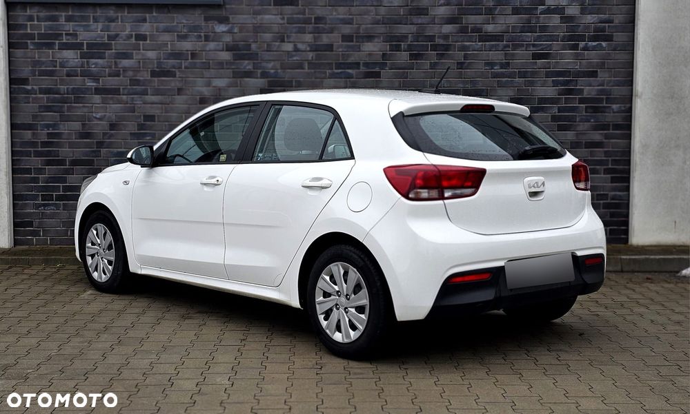 Kia Rio 1.2 M - 7