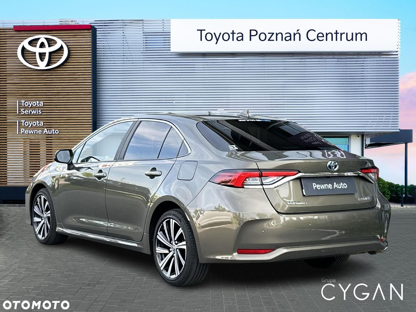 Toyota Corolla - 4