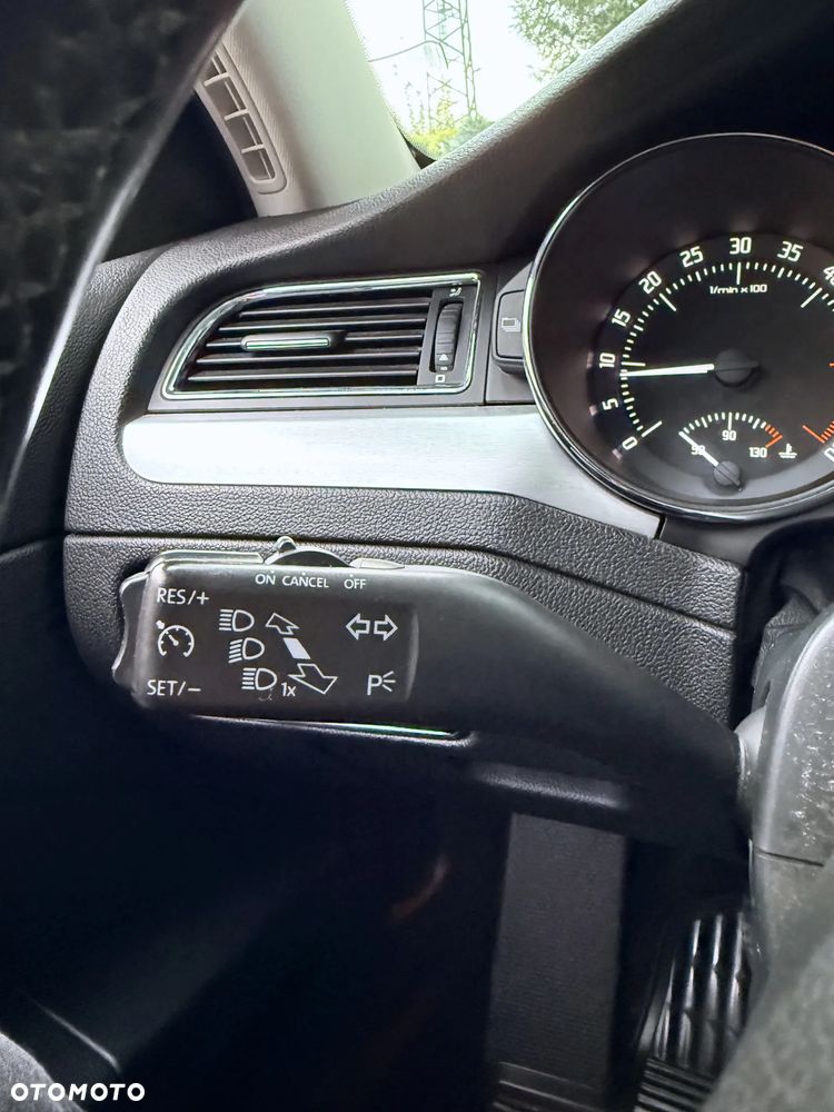 Skoda Superb 2.0 TDI Elegance Outdoor - 21
