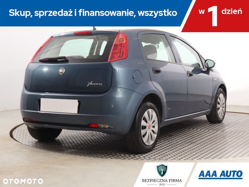 Fiat Grande Punto - 6