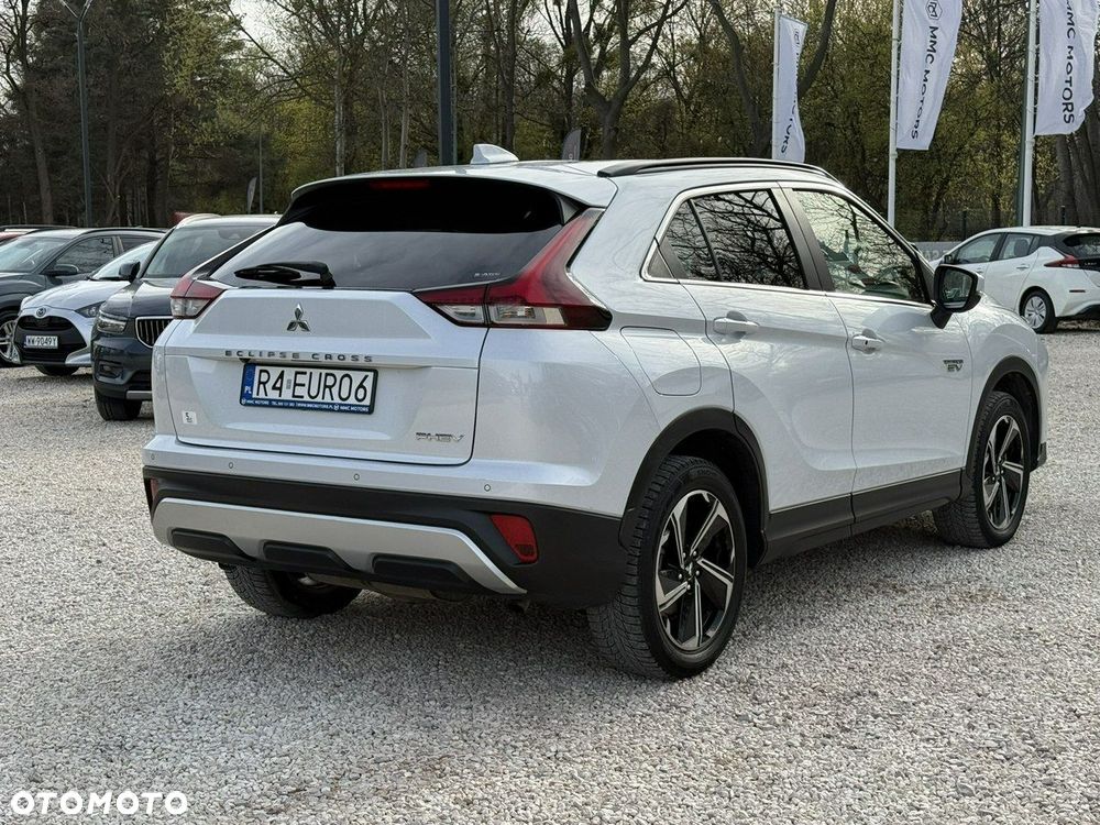 Mitsubishi Eclipse Cross - 4